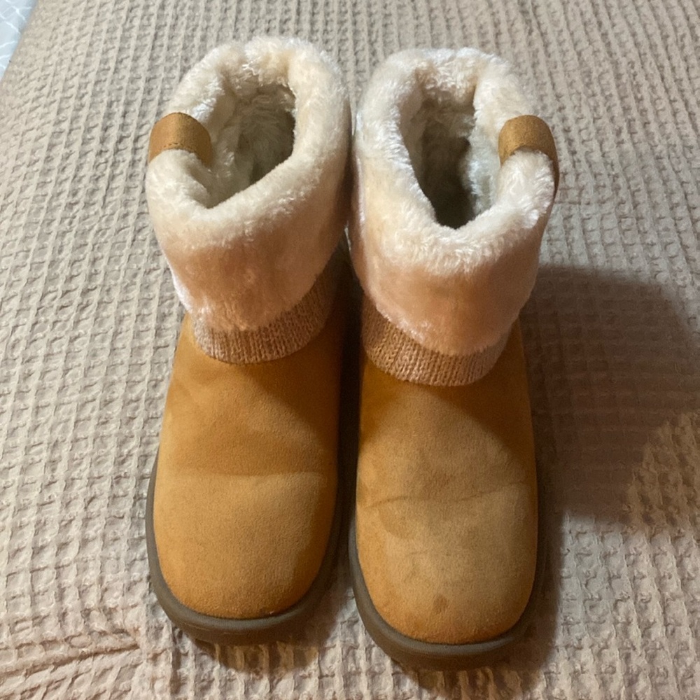 Women’s Faux Fur Winter Boots